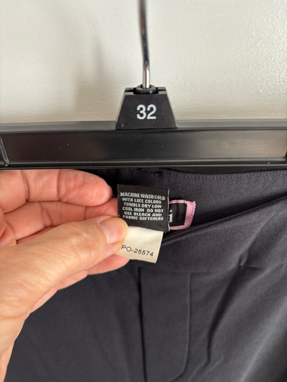Golftini Quiet Luxury Black w/Tan Contrast Women’s Golf Athleisure Pants, M - Picture 3 of 10